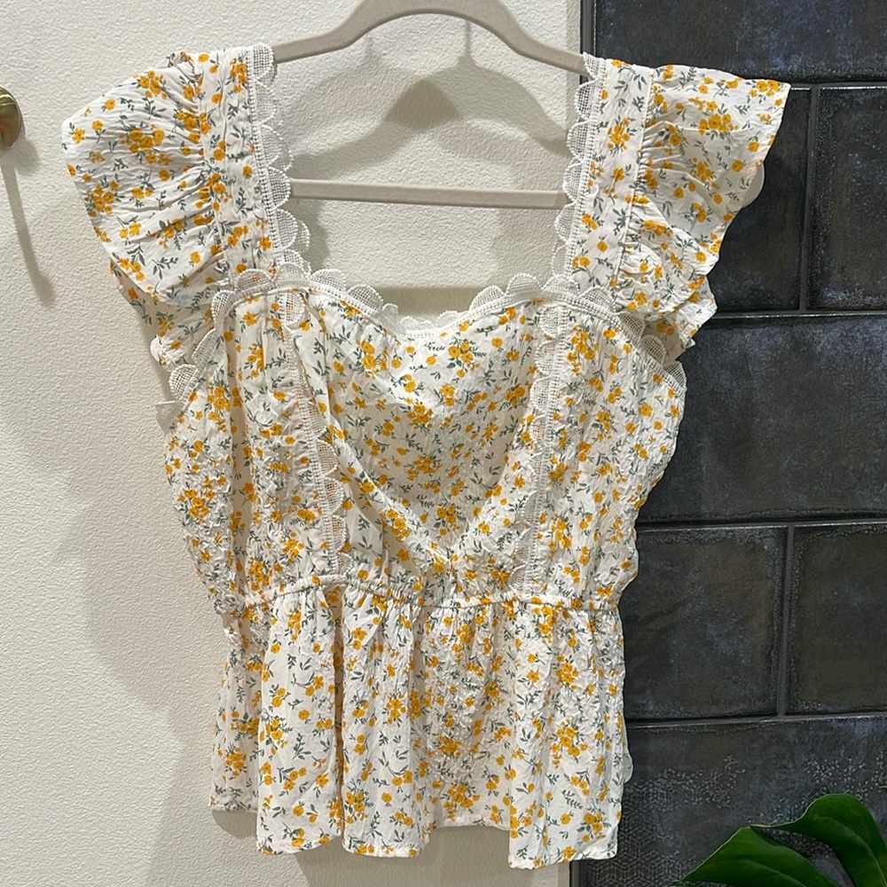 Cropped blouse